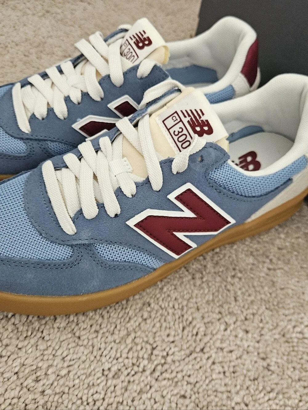 New Balance NIB CT300 Low Top Sneaker Mens 6 / Womens 7.5